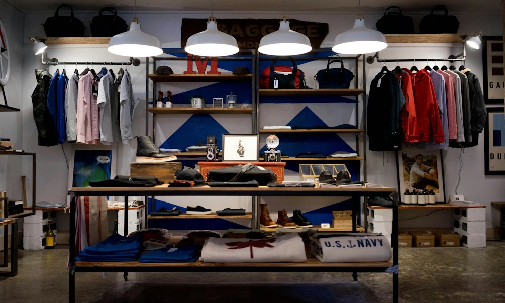 Tienda online minimalista y catálogo de moda